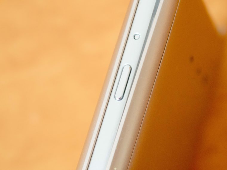 どんなときもWiFiGlocalMeU2sのスイッチの画像